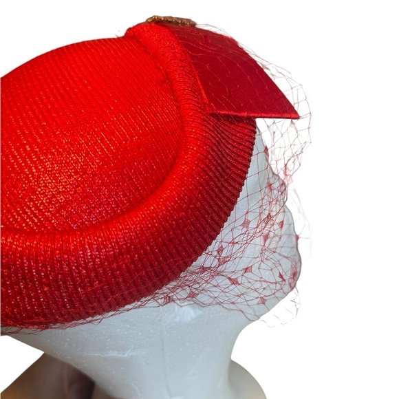 Vintage Red Veil Hat with Sparkling Detail - Picture 4 of 7